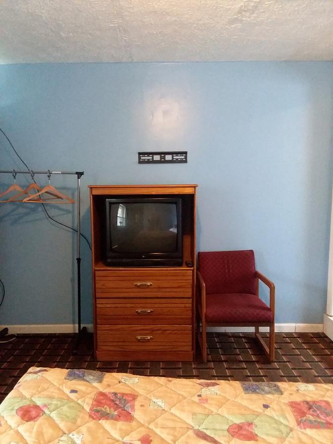 Scenic River Inn Motel Wartburg 외부 사진