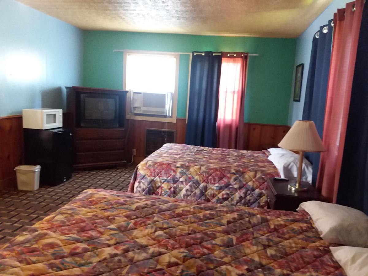 Scenic River Inn Motel Wartburg 외부 사진